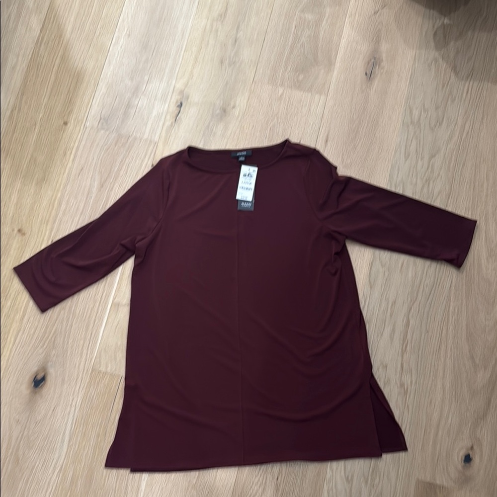New With Tags Women's Burgundy Top